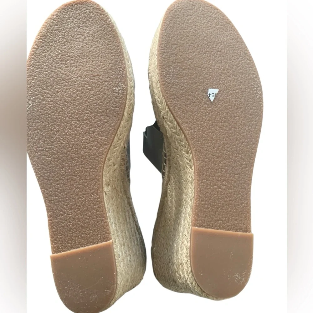 NIB Abound Faux Leather Gray Wedges Sz 12